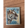 Magnet bois Made in france tigre en forme de timbre